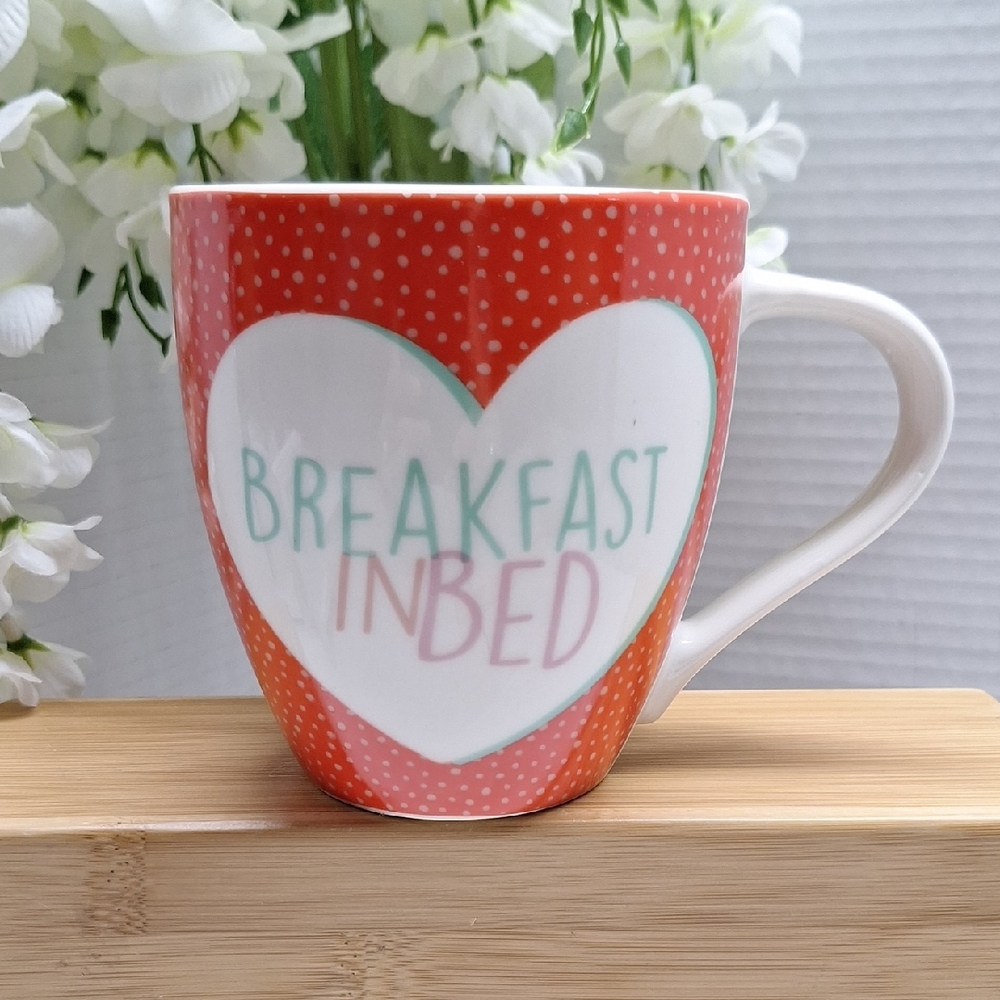 🛍2/$15🛍 #ABH Red Heart Mug - Breakfast In Bed